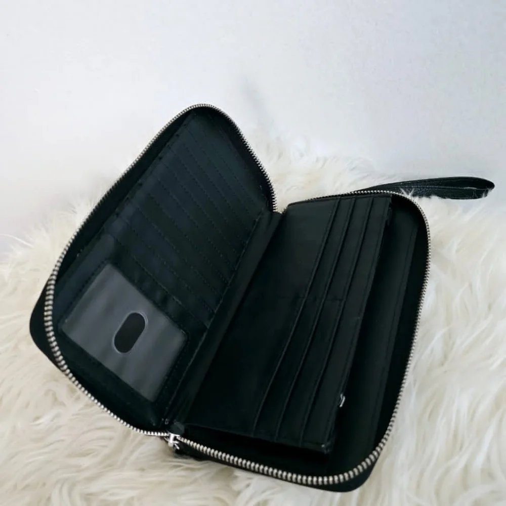 Large Capacity Multi Card Holder Stylish Wristlet Wallet Purse 🌴